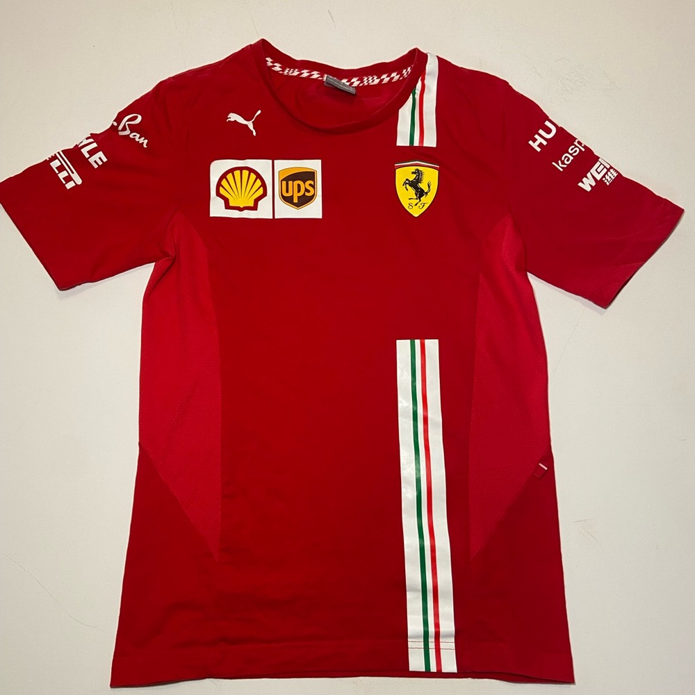 Puma Formula F1 Racing Tshirt Scuderia Ferrari Size XS